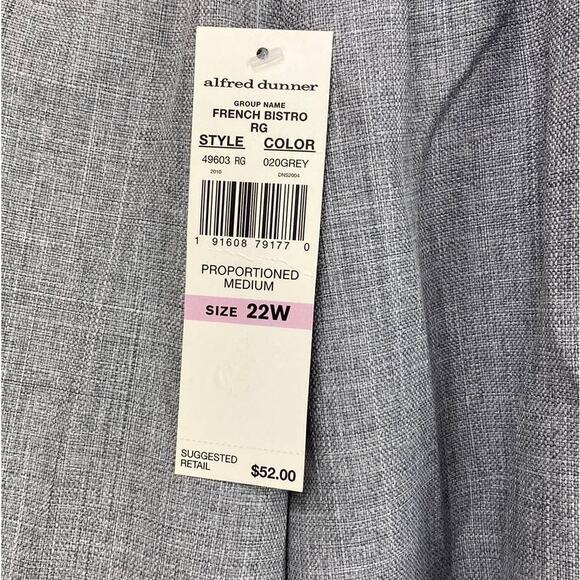 New Alfred Dunner French Bistro Women's Grey Flat Front Straight Leg Pants 22W - Picture 5 of 6